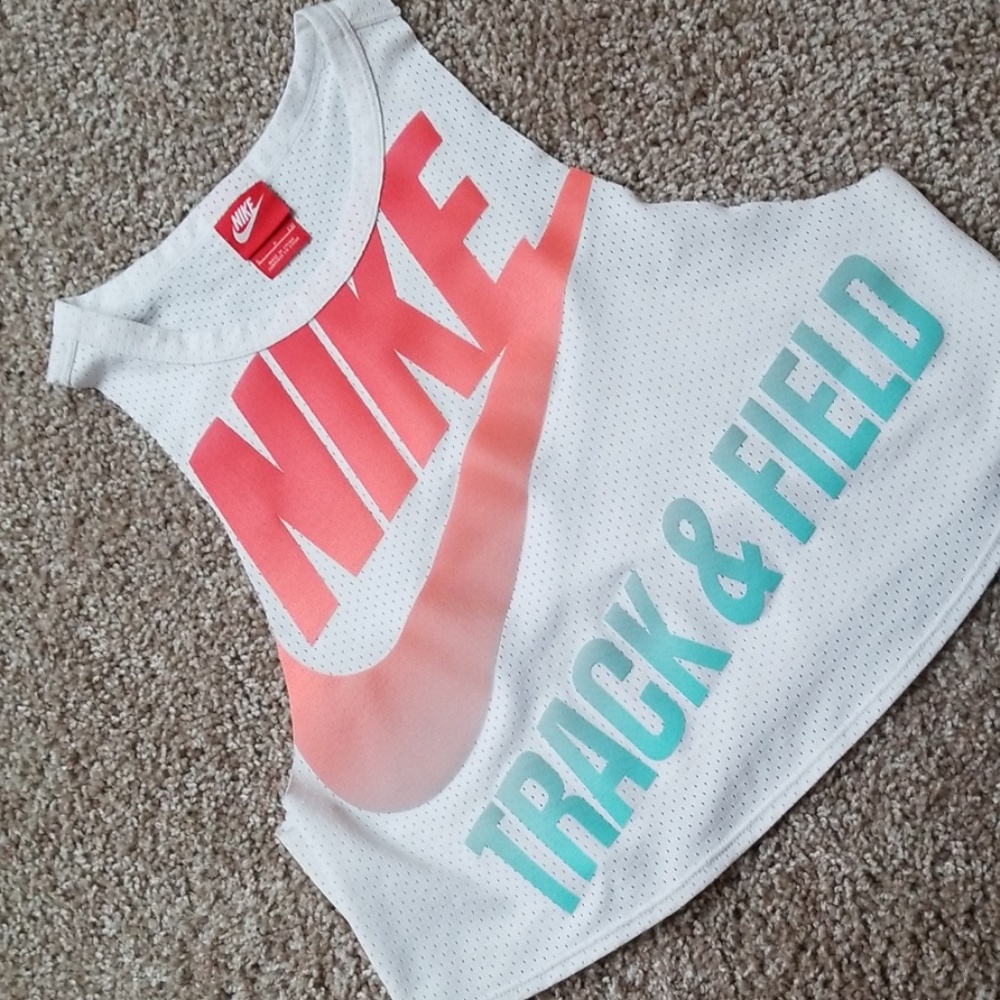 Nike athletic crop top